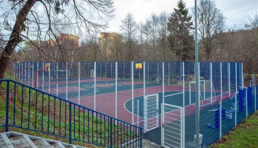 Спортплощадка